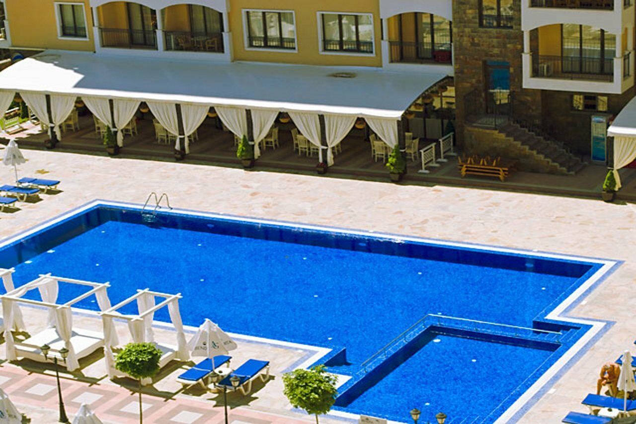 Bendita Mare Aparthotel Golden Sands Exterior photo